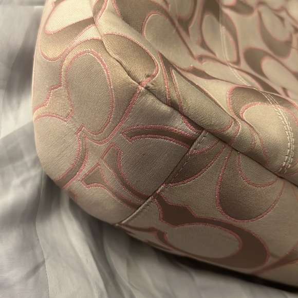 Coach Bag - Picture 5 of 9